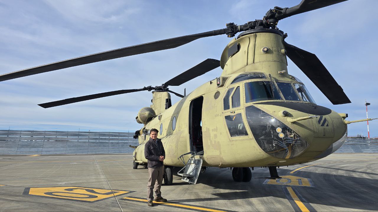 Selly Moșteanu Baza 57 Aeriană Mihail Kogălniceanu Black Hawk sELLY