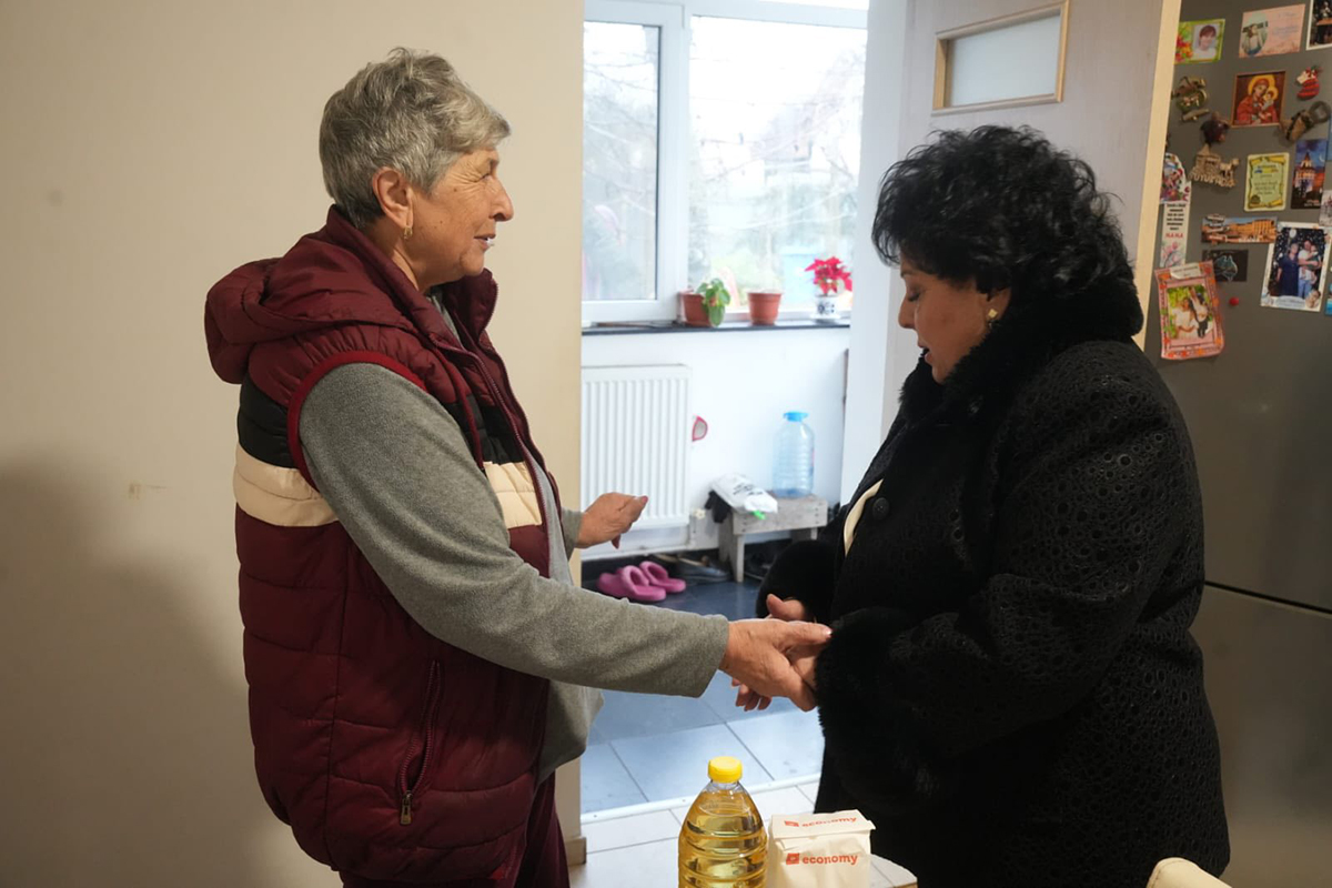 Cumpăna: pachete pentru 350 de vârstnici