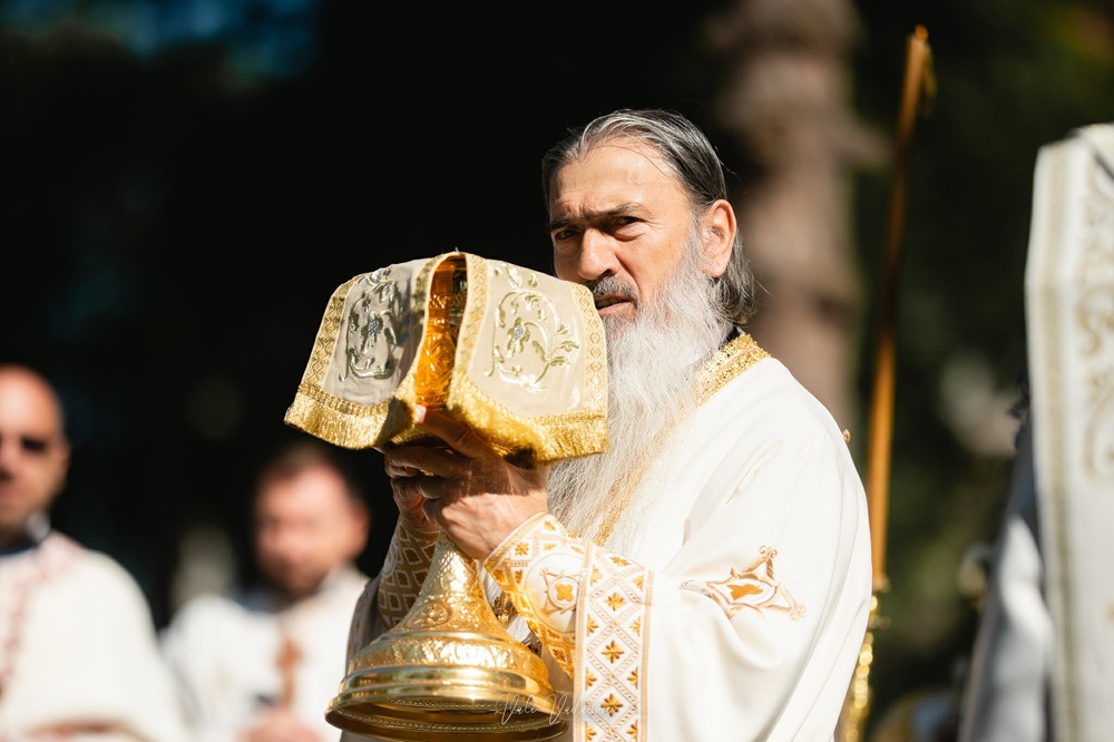 Concert tradițional de 1 ianuarie, la Centrul Multifuncțional Jean Constantin. Vezi aici programul liturgic complet al IPS Teodosie