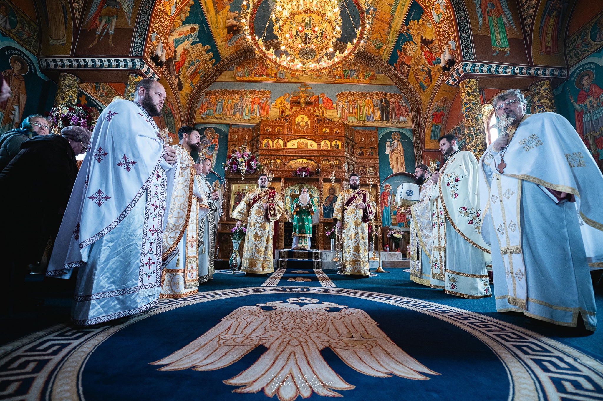 Slujba de Te Deum va fi oficiată în bisericile ortodoxe din țară și din diaspora de Ziua Naţională a României