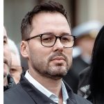 Cosmin Vasile Trușcă, fostul consilier local din Mangalia, a dat-o în judecată pe Alina Dan, managerul Spitalului Municipal Mangalia
