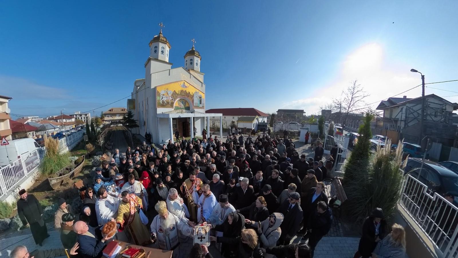 FOTO VIDEO 100 de ani de la sosirea aromânilor în România: A fost inaugurat monumentul comemorativ din Palazu Mare