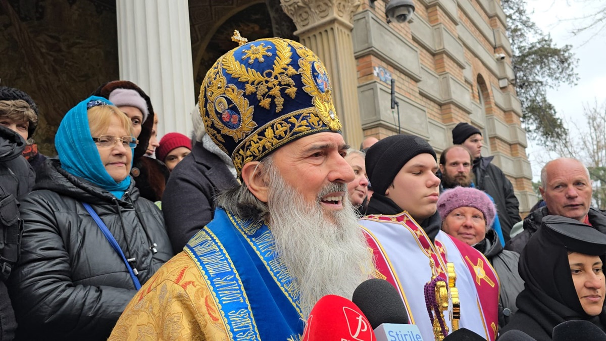 ÎPS Teodosie Bobotează Ajun Agheasma Mare