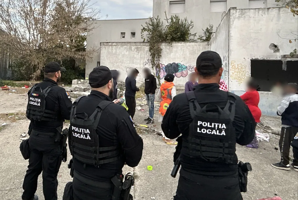 Bărbat amendat cu 1.000 de lei în Constanța, după ce a aruncat un rest de țigară pe jos! Cum s-a scuzat în proces