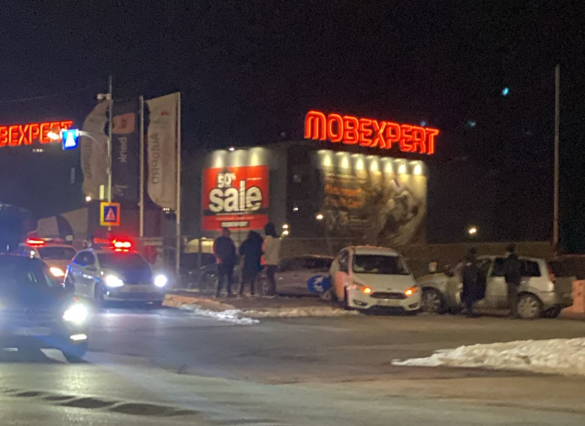 Accident pe bulevardul Aurel Vlaicu, în zona Vivo! Constanța