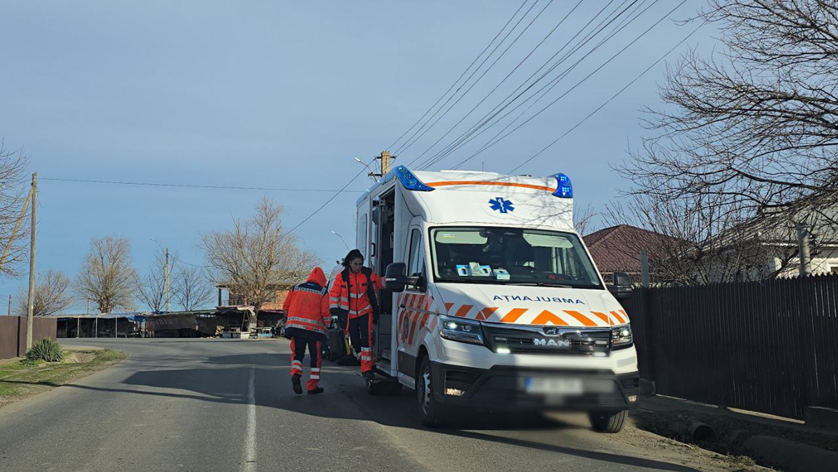 Atenție, șoferi: Trafic îngreunat pe DN22, după un accident între Babadag și Baia! O persoană a fost rănită