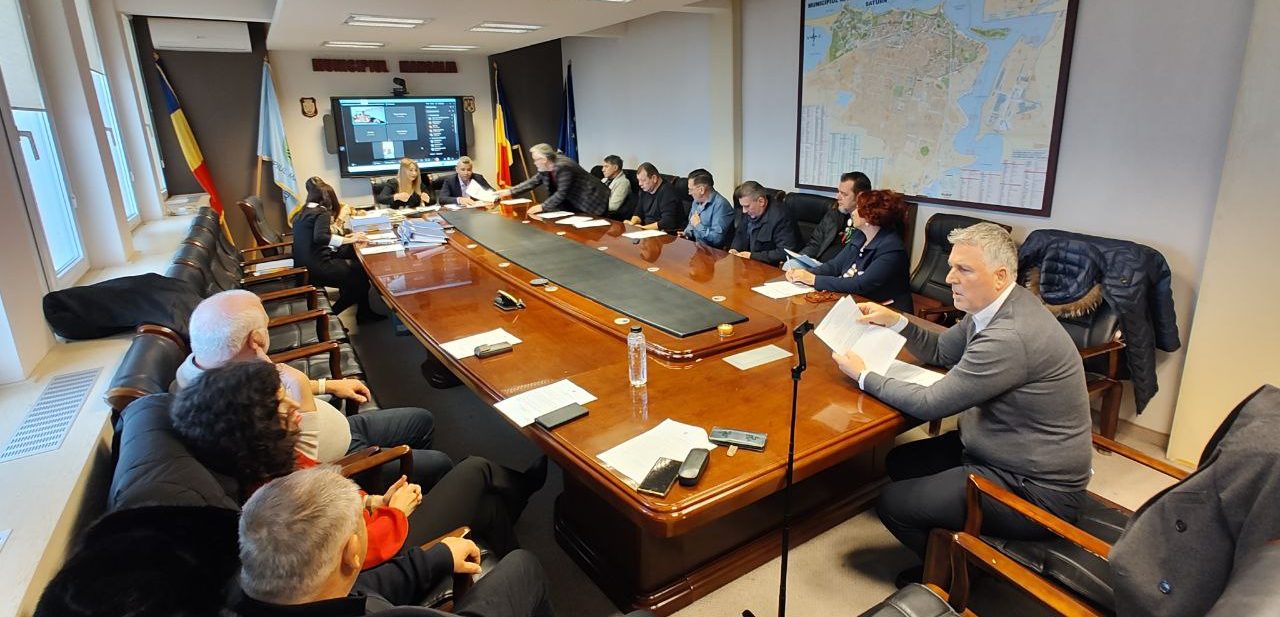 Consilierii din Mangalia, convocați în ședință extraordinară. Ajustarea prețului energiei termice, planul de reorganizare, restructurare şi redresare financiară al SC Goldterm Mangalia SA pe 2026, pe ordinea de zi