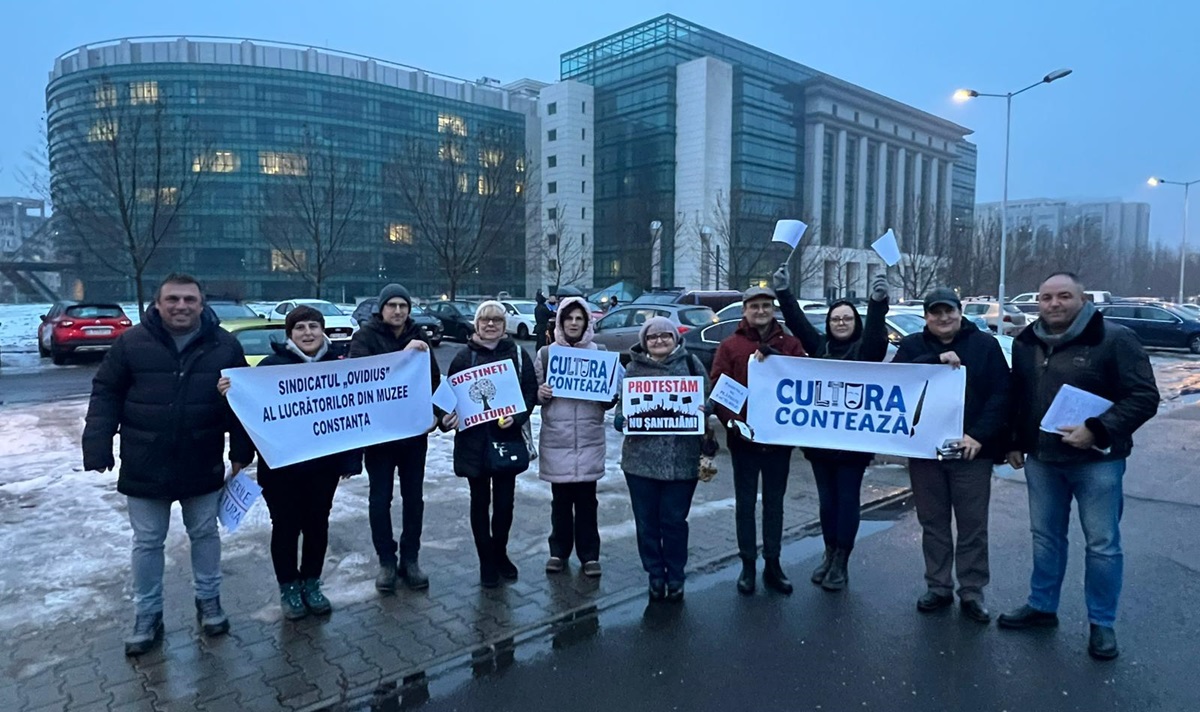 Angajații din instituțiile de cultură din Constanța protestează în București: Orice măsură care afectează acest domeniu reprezintă o palmă dată tuturor românilor