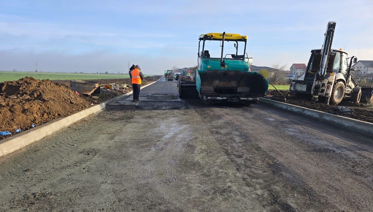 Lucrările de modernizare a străzii Prelungirea Tractorului din Cumpăna, care va face legătura cu A4, continuă! Iată anunțul primăriei