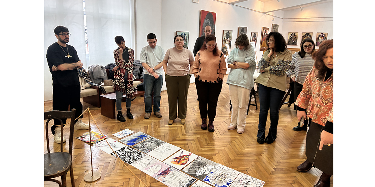 FOTO Vis frumos, vis urât: Atelier de creație pentru adulți la Muzeul de Arta Constanța