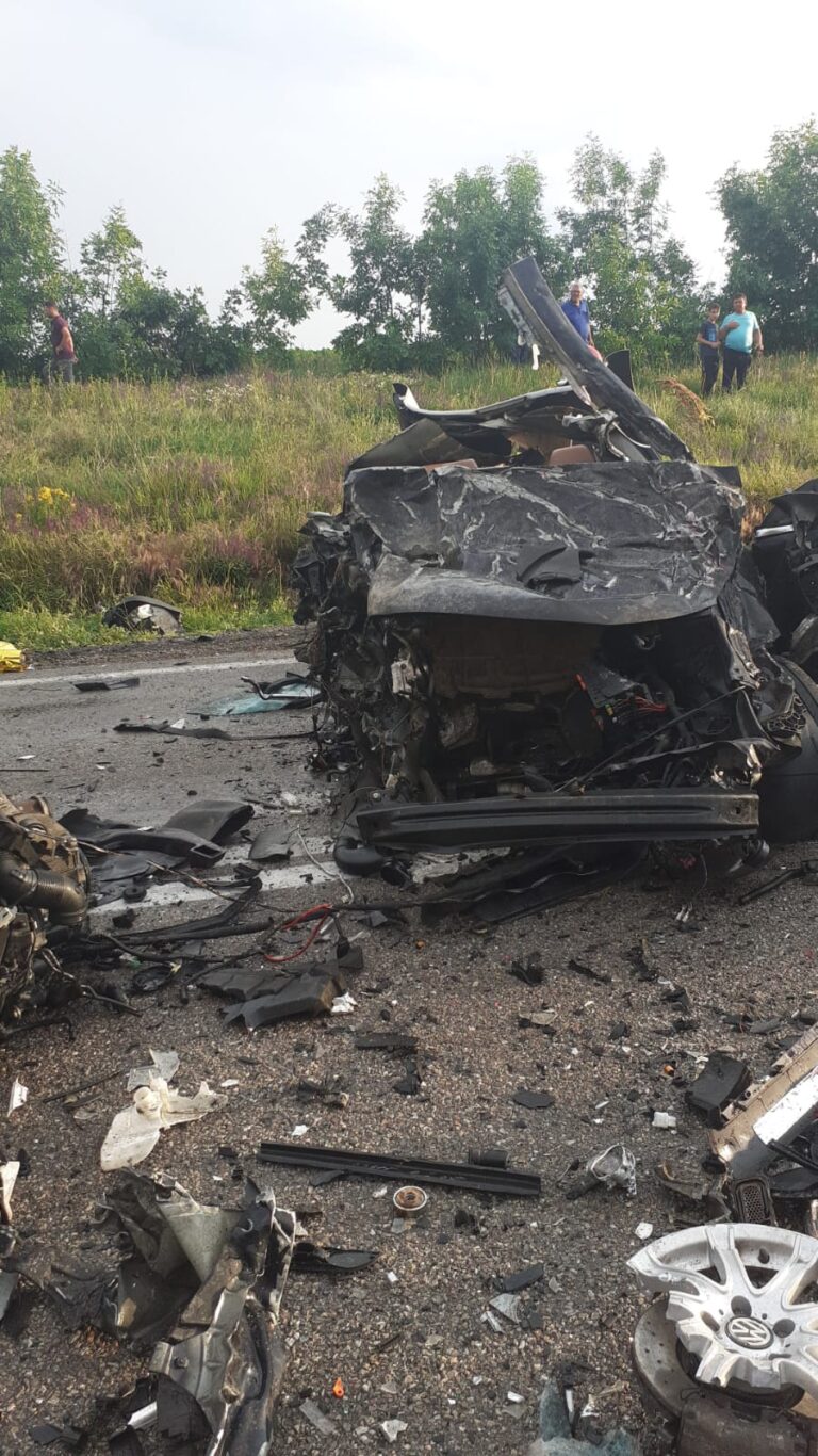 Accident-autocisterna-DN2A-1-768x1366