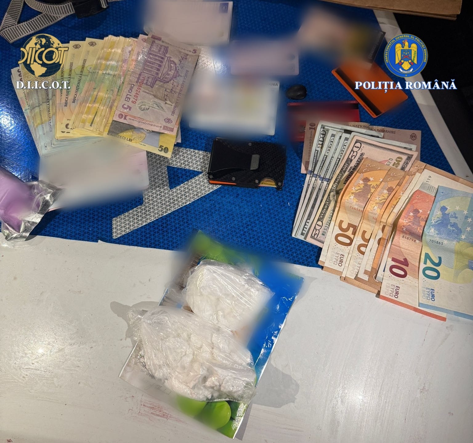 Polițiștii BCCO au prins un individ cu 100 de grame de cocaină asupra sa, în apropierea unei unități de învățământ din Constanța