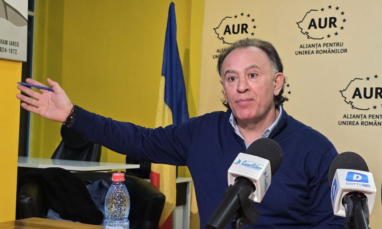Deputatul AUR, Mohammad Murad, a anunțat că va vota guvernul Veștea dacă George Simion va lăsa la latitudinea parlamentarilor AUR decizia
