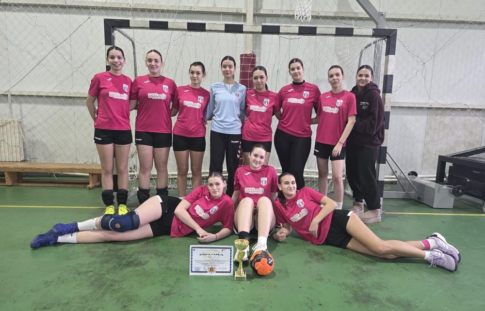 Handbalistele de la Liceul Tehnologic Ion Podaru din Ovidiu au câștigat locul I la faza județeană a Olimpiadei Naționale a Sportului Școlar