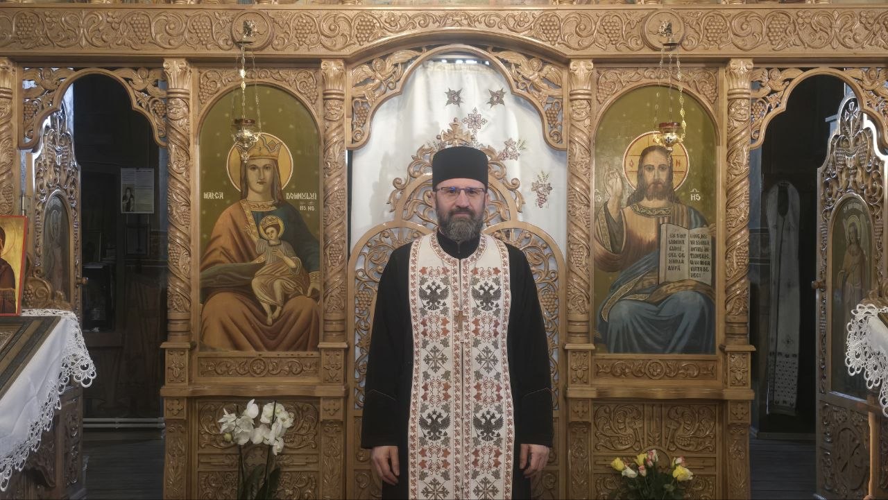FOTO Hrană pentru suflet: Preot Constantin Romaniuc, parohul bisericii Sfinții Împărați Constantin și Elena din Mircea Vodă: Să zidim biserica din sufletul omului!