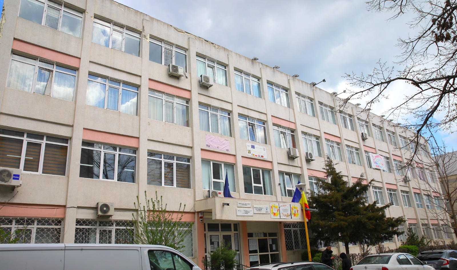 Școala Gimnazială nr. 39 din Constanța va intra în reabilitare. Primarul Vergil Chițac a semnat contractul de execuție