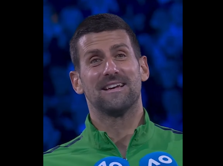 Djokovici, la ceremonia de premiere de la Australian Open: Carlos, eşti atât de tânăr, ca şi mine. Sunt sigur că ne vom vedea des în următorii 10 ani... nu!