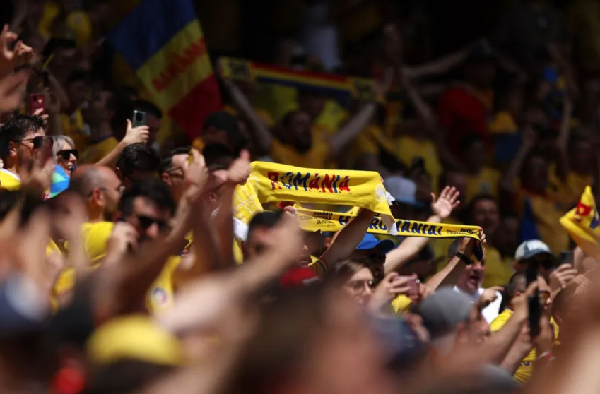 Biletele pentru meciul Turcia - România se pun în vânzare vineri. Cât vor costa