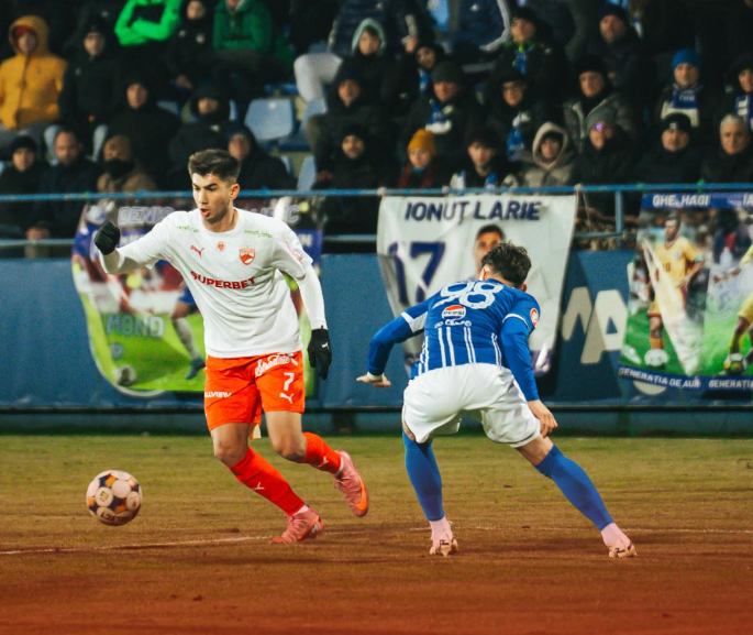 Dinamo a învins Farul, scor 3-2, în etapa 25 din Liga 1. Victoria, adusă de un gol marcat în minutul 88