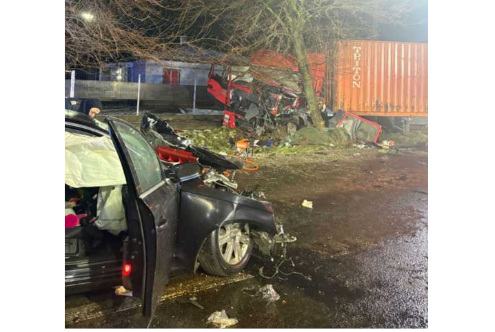 Accident cumplit pe DN2A: două persoane au murit și alte 2 sunt rănite grav