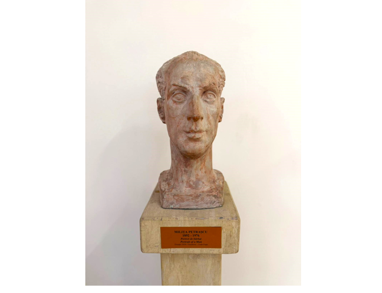 Muzeul de Artă Constanța are în colecție un bust de bărbat semnat de una dintre discipolii marelui Constantin Brâncuși. Donația, făcută de Unda Popp