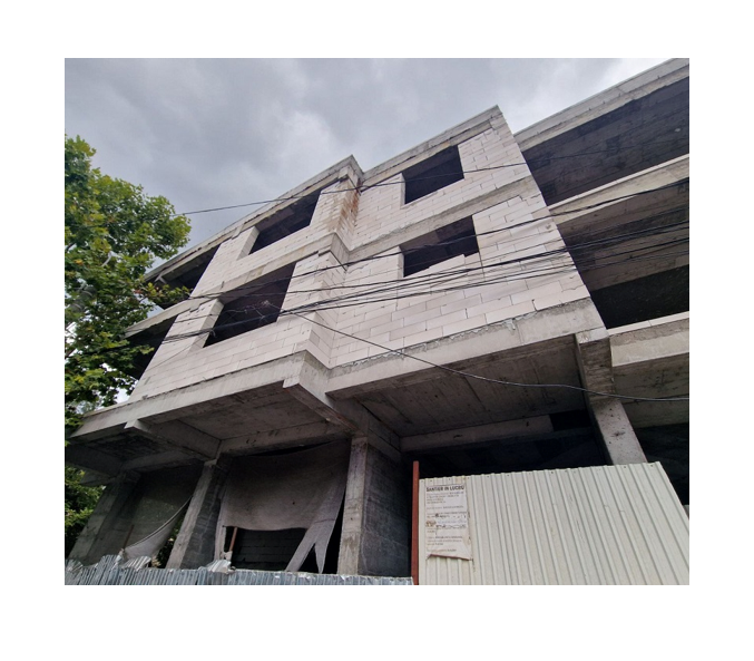 Constanța: Un bărbat a căzut de la etajul 3 al blocului aflat în construcție în zona Brotăcei, pe strada Cișmelei