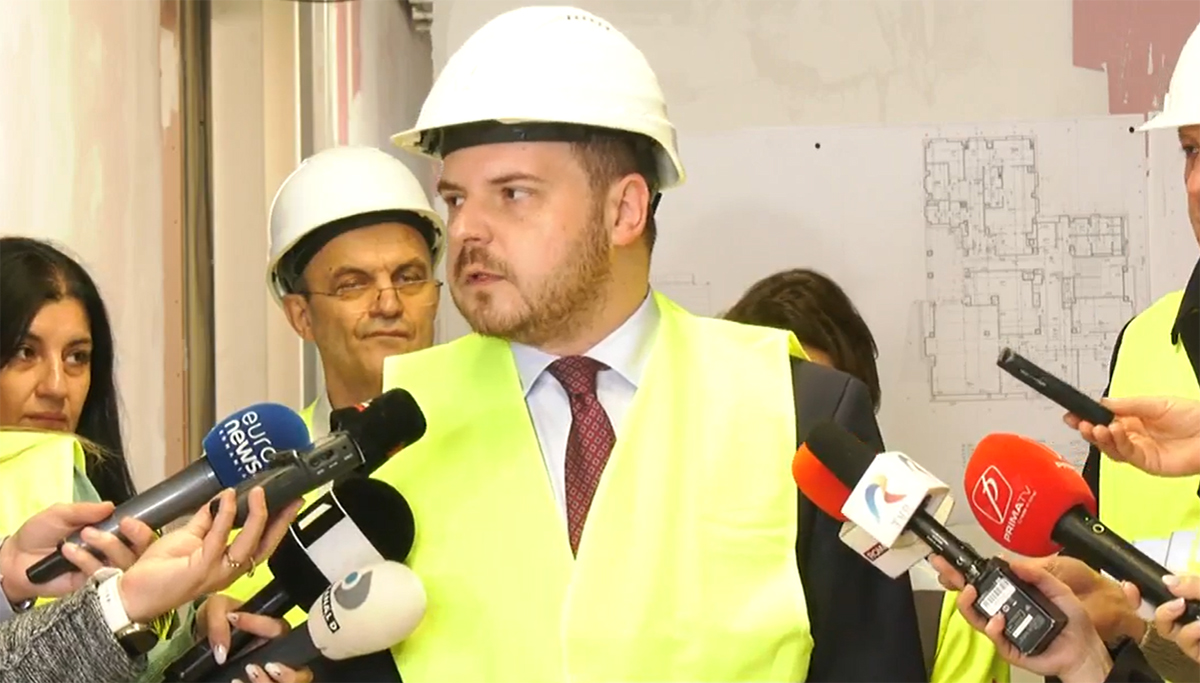 VIDEO Ministrul Sănătății, mesaj către cadrele medicale care anunță proteste: Ar trebui să aprecieze eforturile guvernului de a fi exceptaţi de la tăierea de 10%