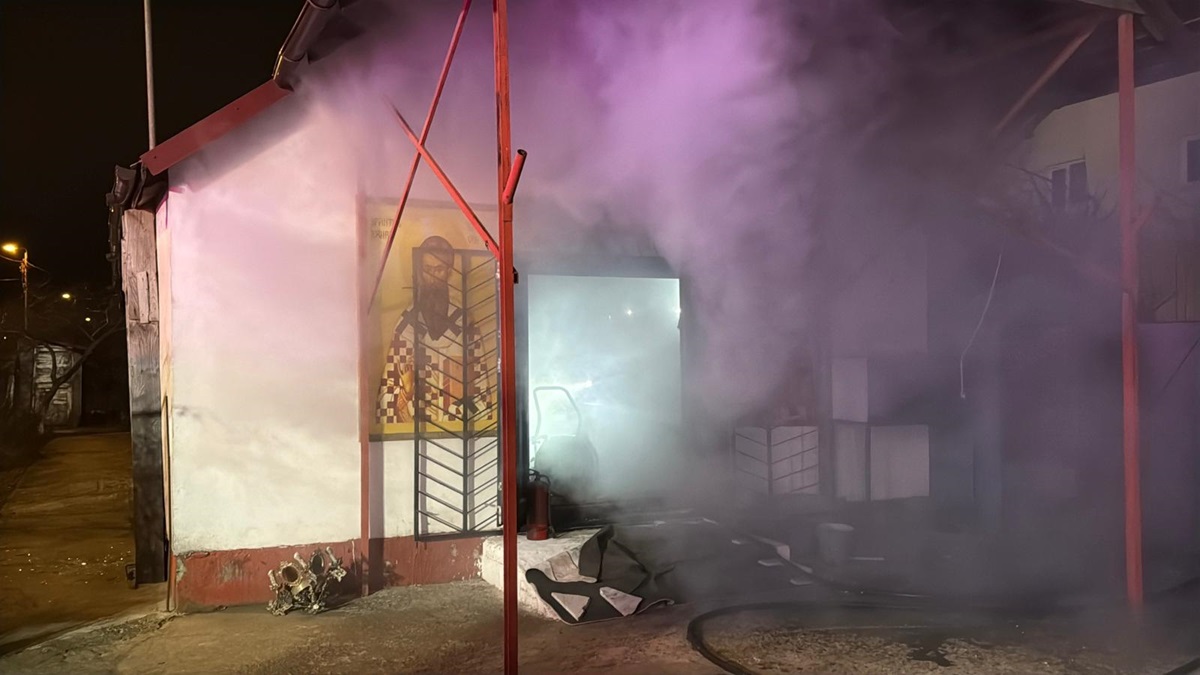 incendiu biserică Tulcea ISU Delta pompieri