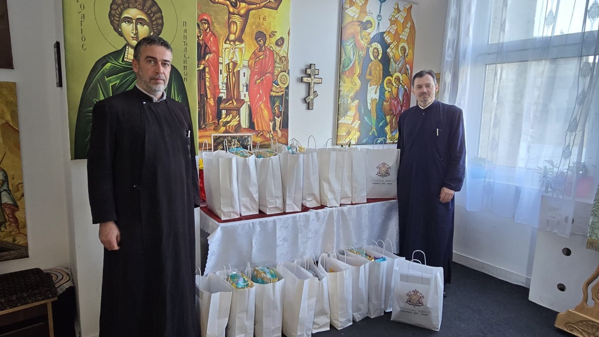 Arhiepiscopia Tomisului, daruri pentru mamele internate în secția de Maternitate a Spitalului Județean Constanța