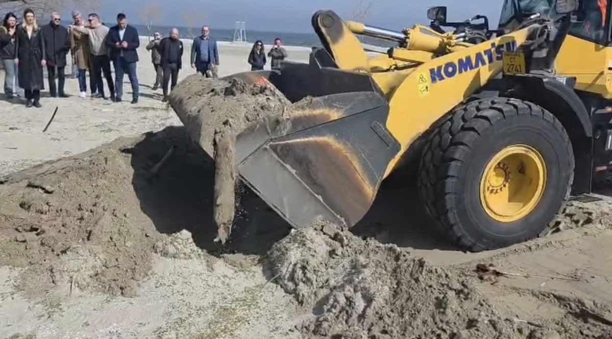 FOTO Garda de Mediu, descoperire surpriză în Mamaia Nord, sectorul de plajă Năvodari 2! Iată ce măsuri au fost luate