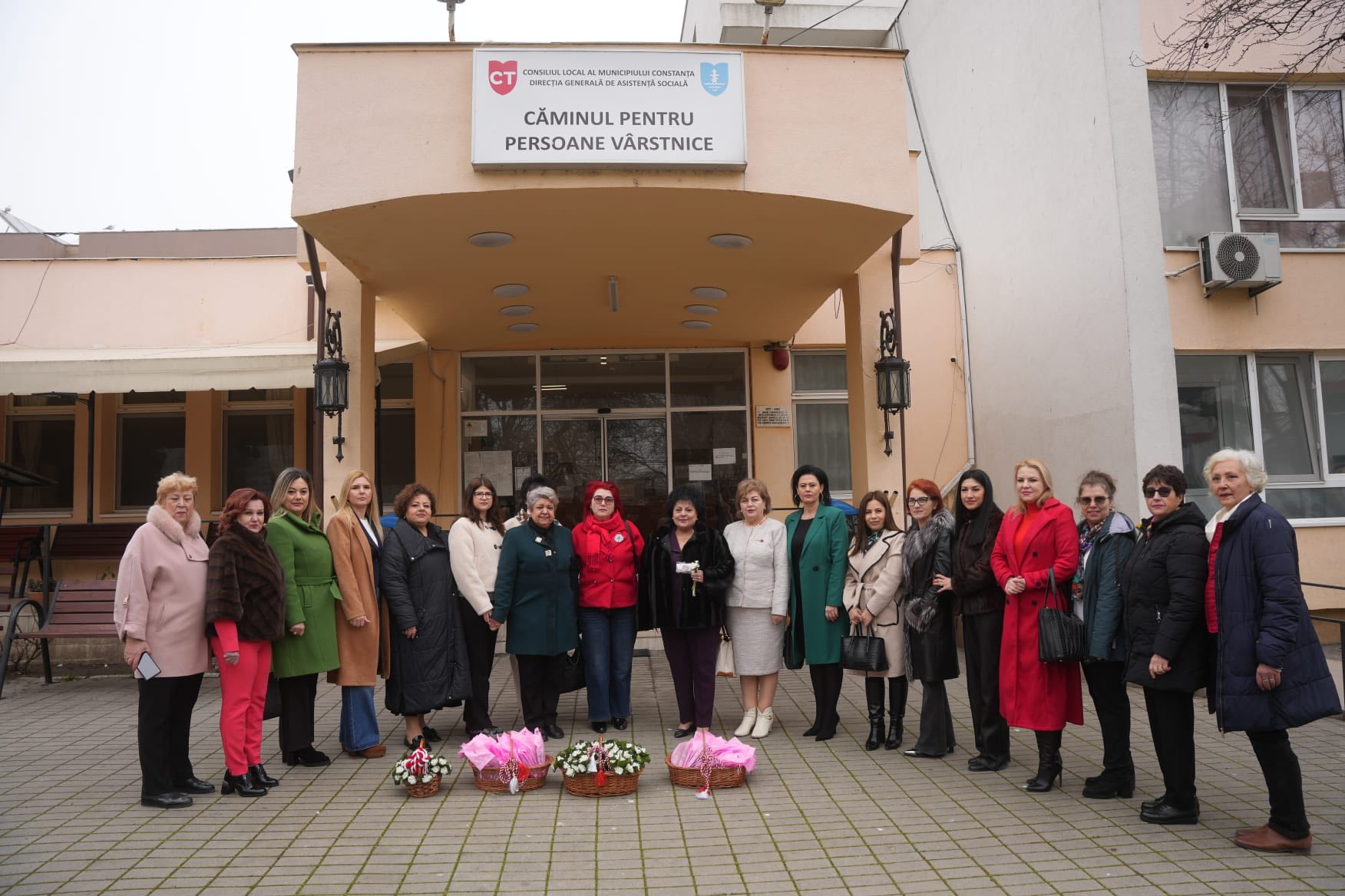 De 1 Martie, femeile social democrate constănțene au adus bucurie în sufletele a 500 de vârstnice
