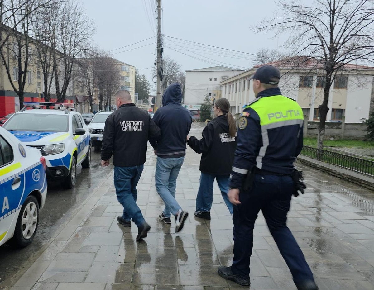 Caz ȘOCANT la Medgidia! Bărbat încătușat pentru agresiune sexuală, săvârșită asupra unui minor! Oficial de la Poliție