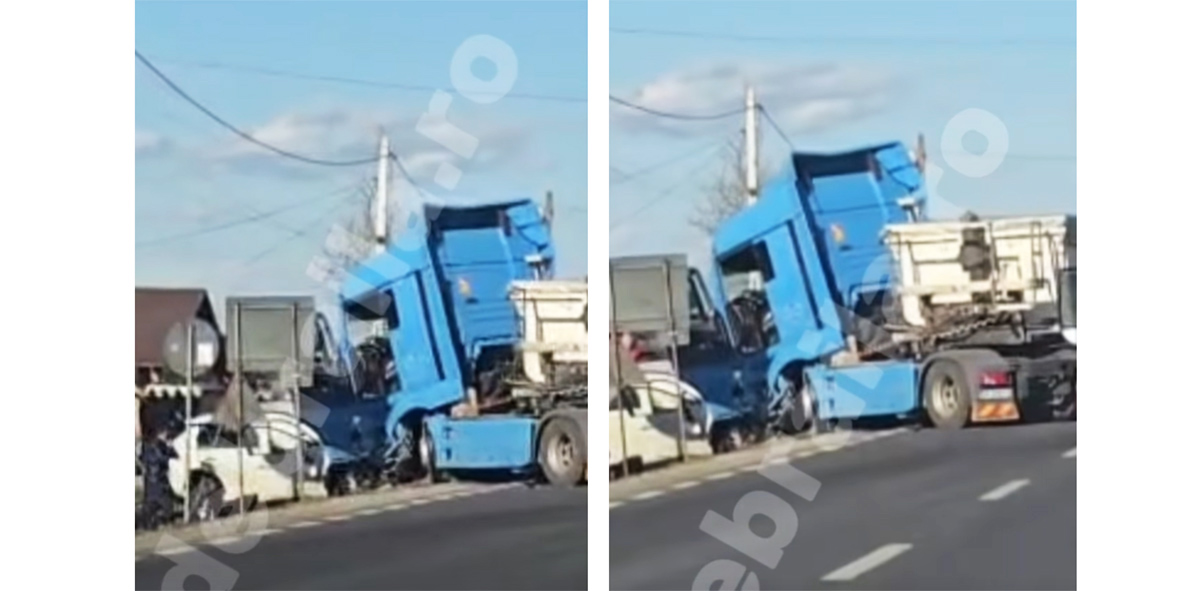 TRAGEDIE: Două femei au MURIT după ce autoturismul în care se aflau a intrat într-un TIR