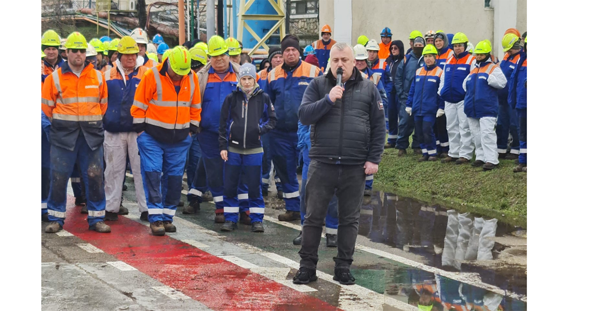 VIDEO Angajații Damen Mangalia PROTESTEAZĂ, din nou, la această oră. Laurențiu Gobeajă, liderul de sindicat: Riscăm falimentul
