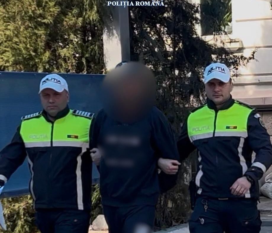 Infracțiuni cu repetiție: Un tânăr șofer din Năvodari, beat și posibil drogat, fără permis auto, prins de 2 ori într-o lună, a fost reținut