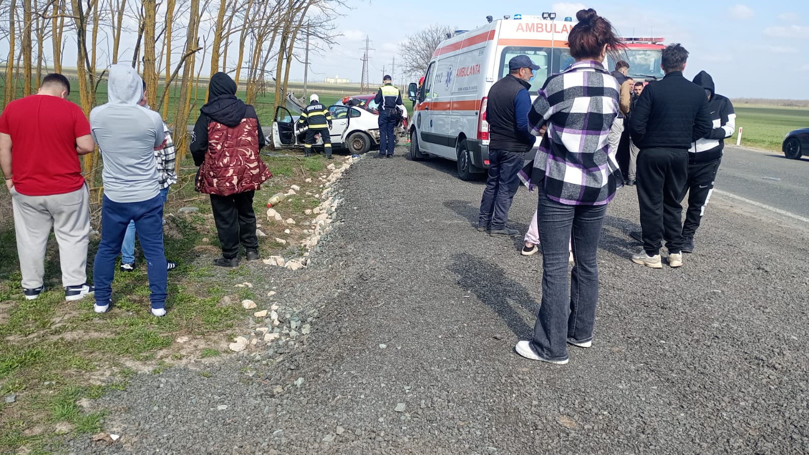 FOTO VIDEO UPDATE: O persoană a MURIT! GRAV accident rutier între Cobadin și Ciocârlia: A fost trimis elicopterul SMURD