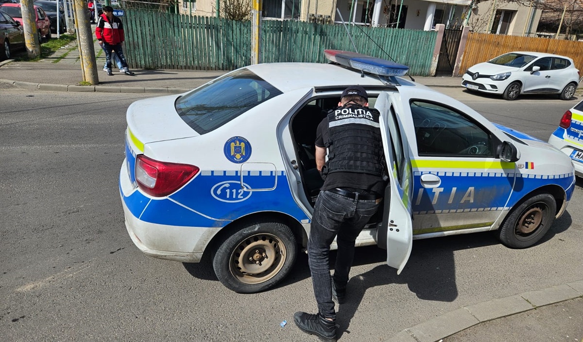 FOTO VIDEO Accident rutier în Constanța, pe strada Poporului! Poliția efectuează cercetări la fața locului