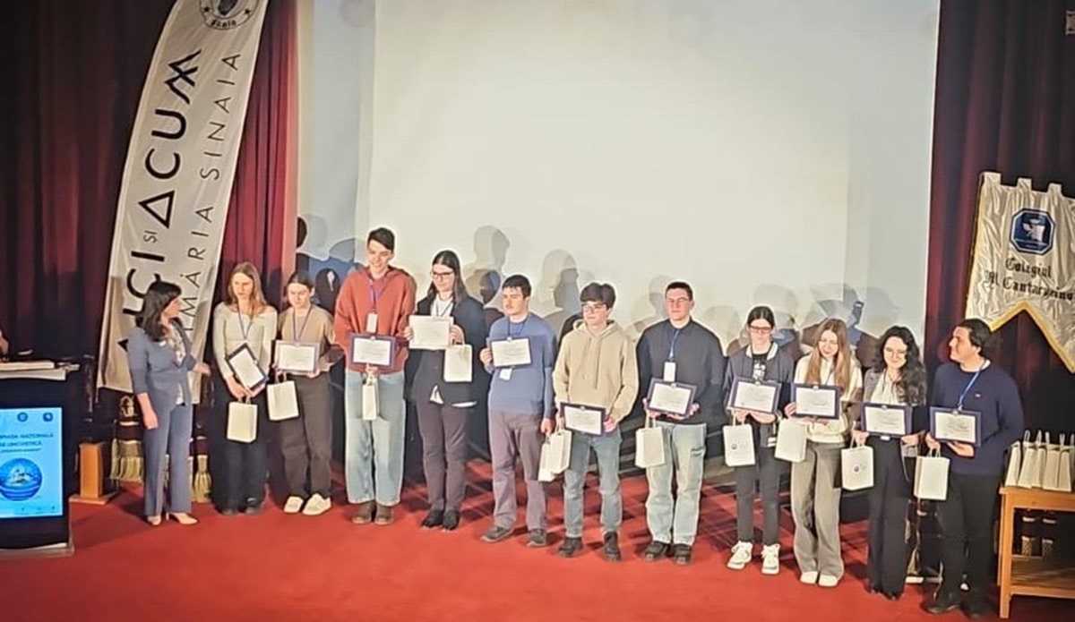 Elevii din Constanța, olimpici la Lingvistică: Doi mirciști, calificați în lotul Asia Pacific Linguistics Olympiad!
