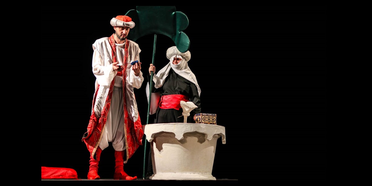 Iată programul Teatrului Căluțul de Mare de săptămâna viitoare: Spectacole în premieră, pline de magie, dar și reprezentații dedicate marilor artiști îi așteaptă pe cei mici
