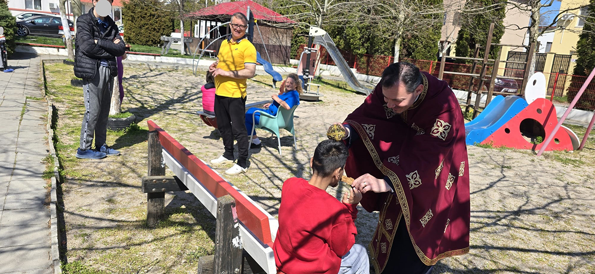 A fost sfințit căminul Centrului de servicii comunitare Sparta Rotterdam