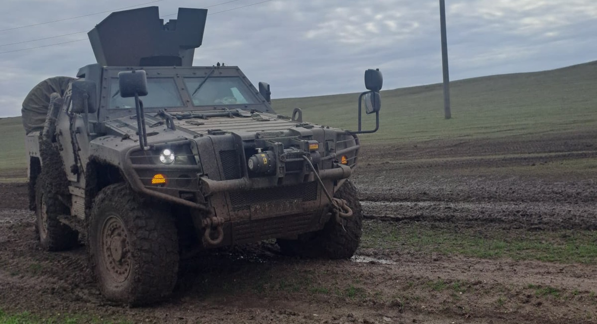 Militarii Brigăzii 9 Mecanizate Mărășești se instruiesc pe noile blindate COBRA II! Iată ce presupune programul de pregătire