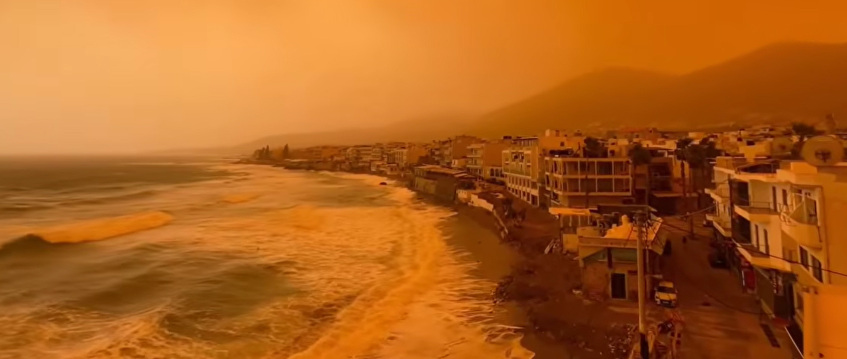 VIDEO Imagini spectaculoase cu norul de praf saharian ce a acoperit Turcia