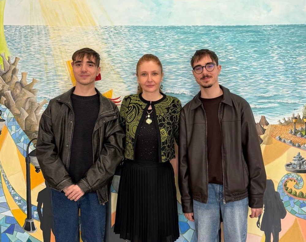 Rezultate de excepție la examenul Cambridge pentru doi elevi de la Liceul Tehnologic Lazăr Edeleanu din Năvodari