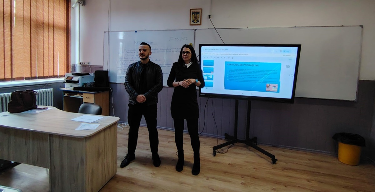 Serviciul de Probațiune Constanța a desfășurat activități de informare și prevenire a comportamentului delincvent la Liceul Teoretic Ioan Cotovu din Hârșova
