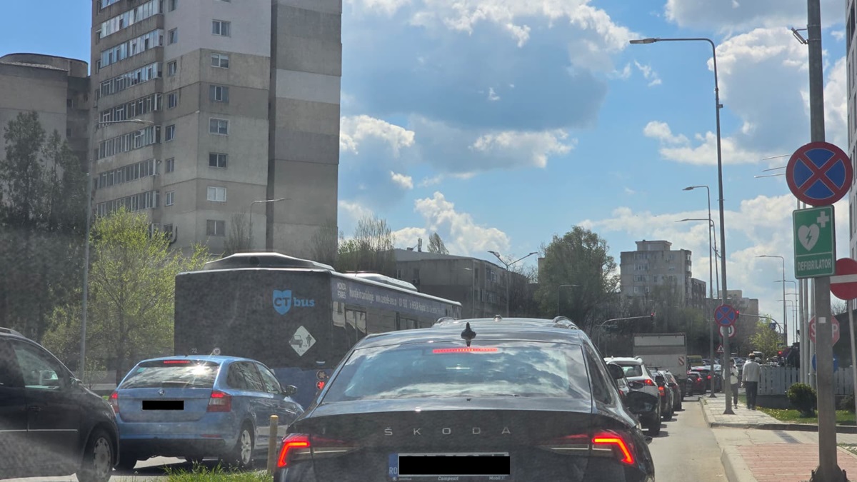 Consiliul Local Constanța vrea să mențină taxa auto pe 2026 pentru proprietarii de mașini din oraș! Vezi aici ultimul demers