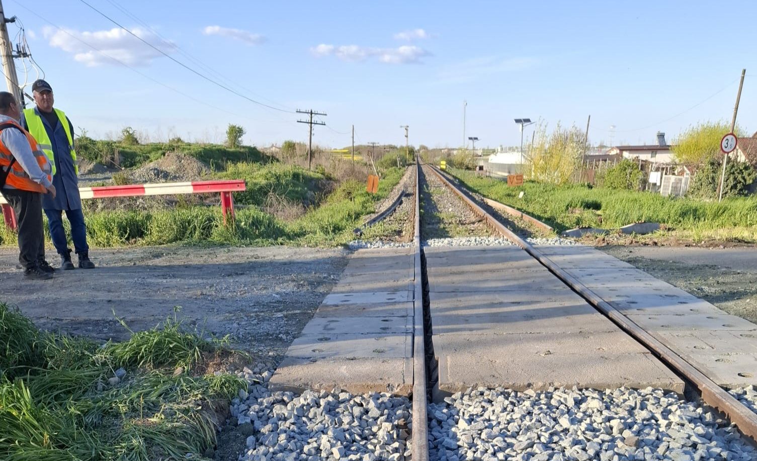 Lucrări finalizate înainte de termen la trecerea feroviară din Costinești: traficul rutier, reluat în siguranță pe linia Constanța–Mangalia