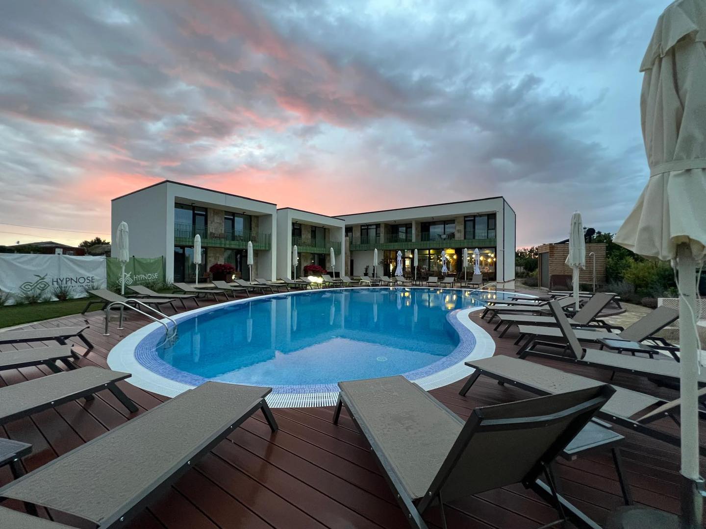 Oportunitate fabuloasă de investiție: boutique hotelul din satul Vadu, evaluat la 2,5 milioane de euro, încă nu și-a găsit un nou proprietar