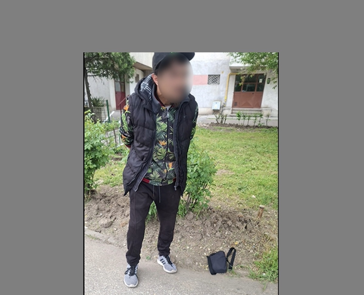 VIDEO Autorul unor desene graffiti într-o stație CT BUS, identificat și amendat de Poliția Locală