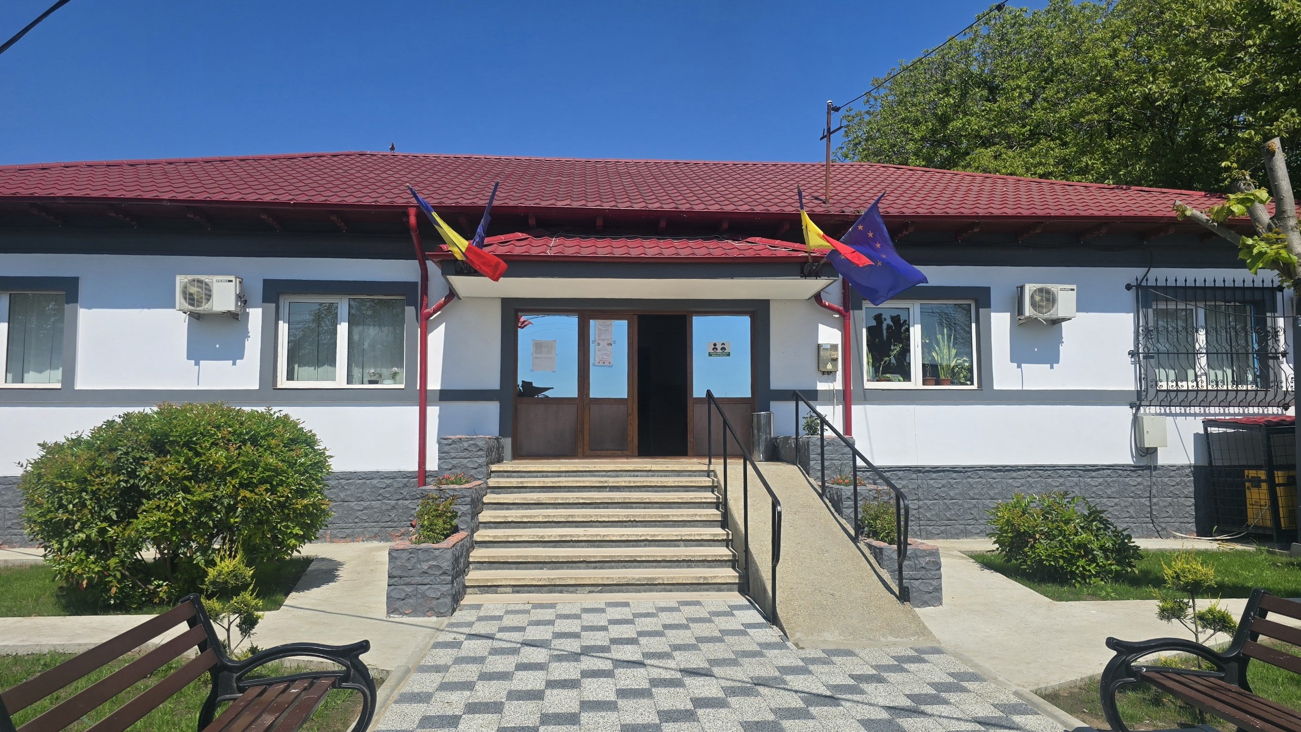 Primăria Cuza Vodă accelerează investițiile în infrastructură și educație: grădiniță nouă, drumuri asfaltate și proiecte pentru dispensar și supraetajarea primăriei