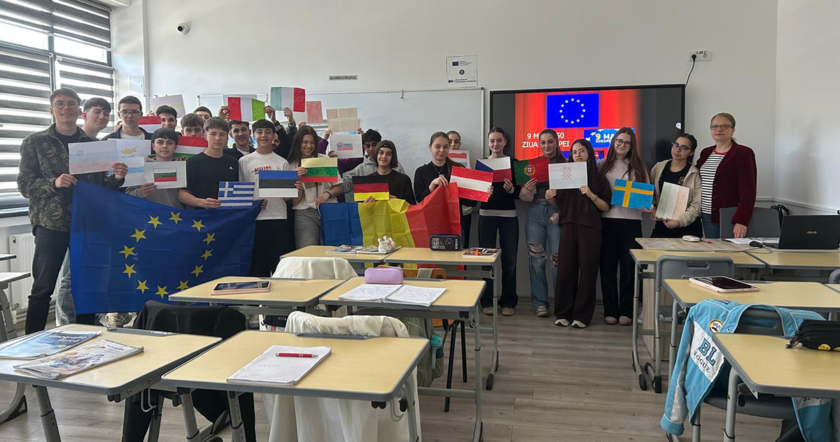 FOTO Ziua Europei, sărbătorită la Liceul Teoretic Nicolae Bălcescu din Medgidia printr-o serie de activități educative